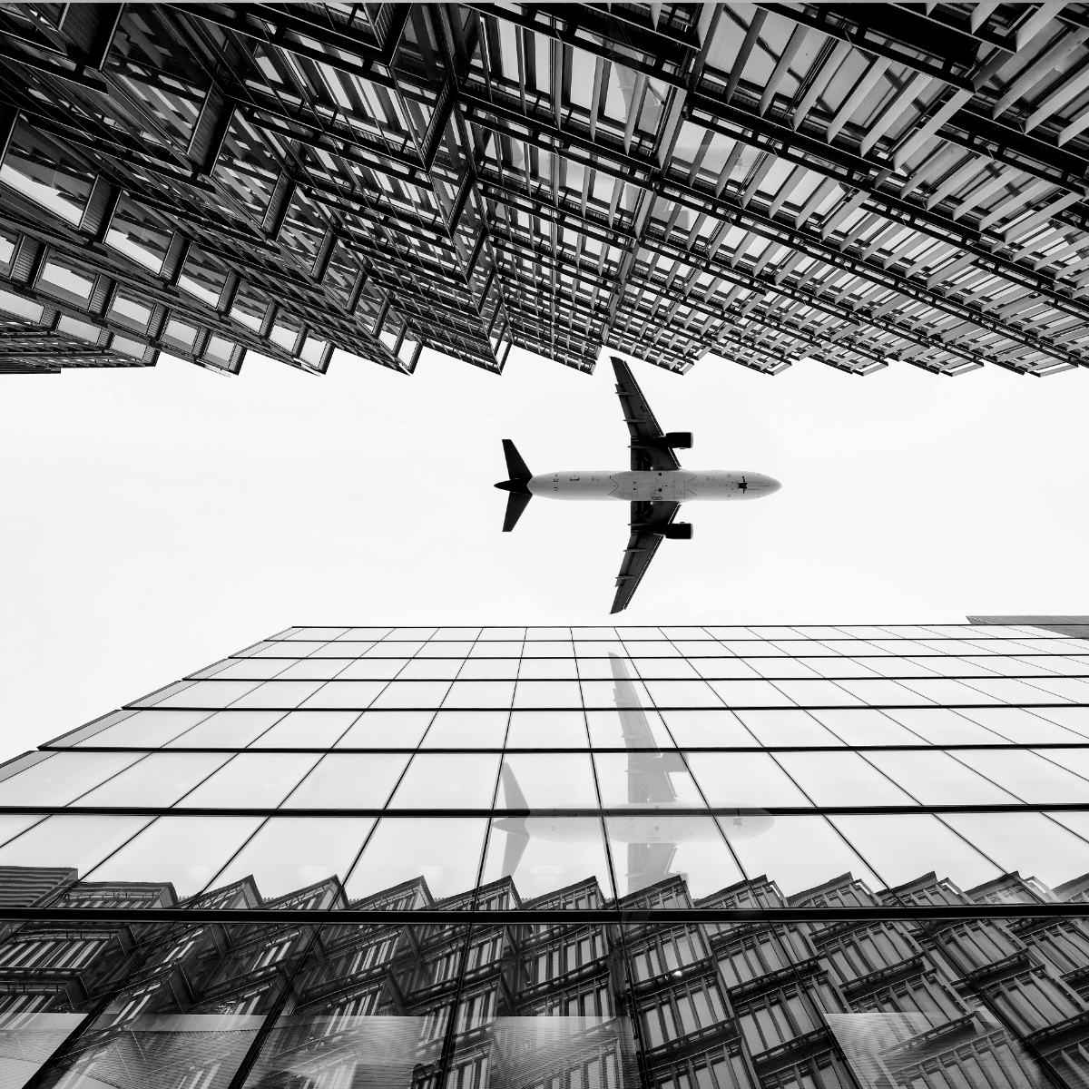 Transfer aeroportuale con autista da Cernobbio - Malpensa e Linate